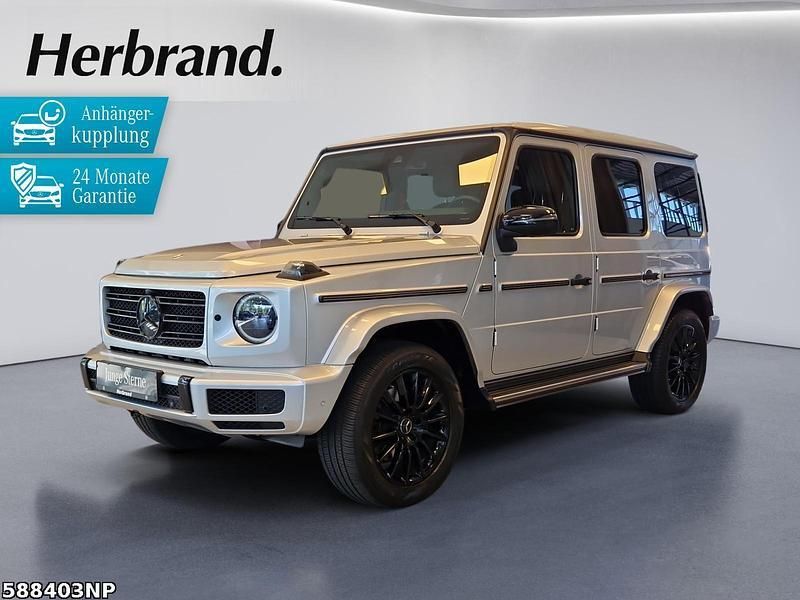 Silber Gebraucht 2022 Mercedes G400 AMG line SUV | 121.980 € - Bild 1/2