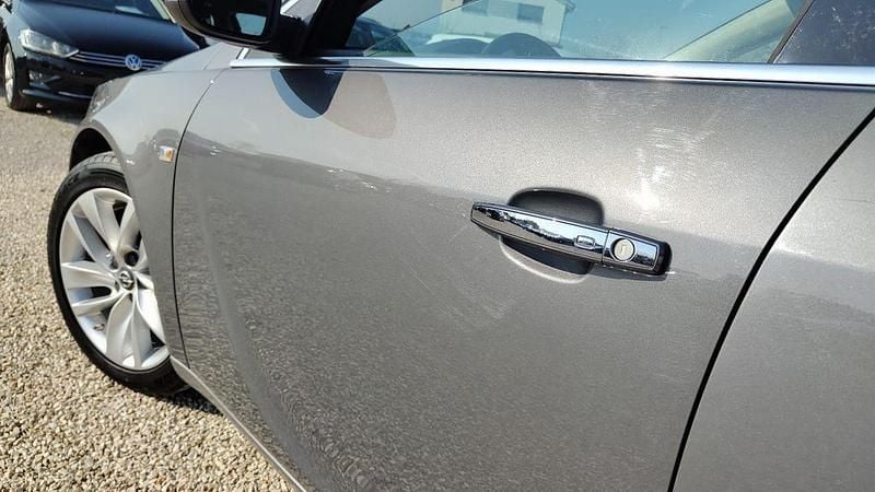 Gebraucht Opel Insignia Innovation 170 PS (125 kW) 2016 Grau Kombi
