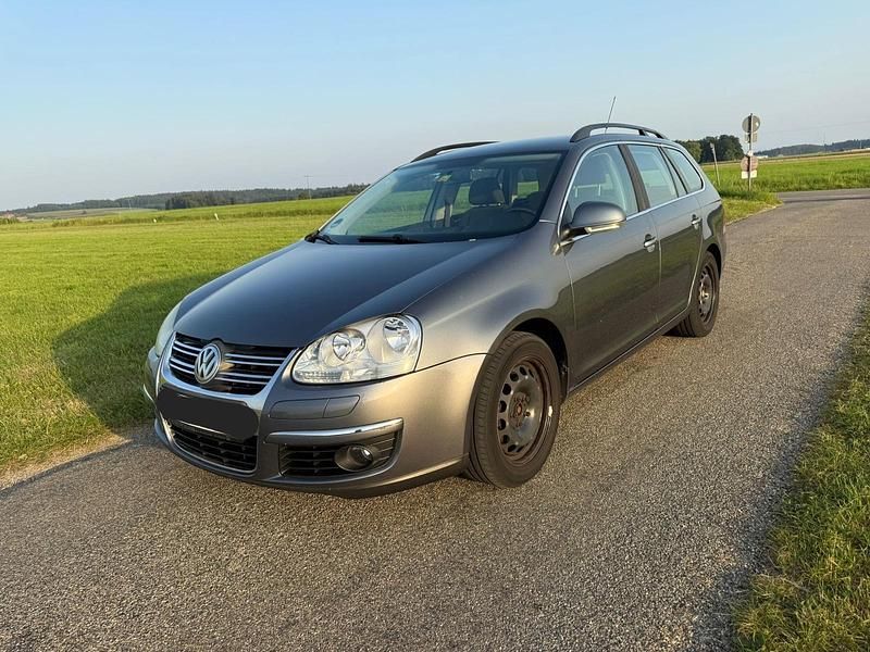 Grau Gebraucht 2008 VW Golf V Kombi | 900 € (Superpreis) - Bild 1/4