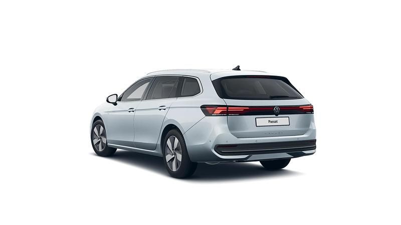 Gebraucht VW Passat Business 150 PS (110 kW) 2024 Oyster silver metallic Kombi