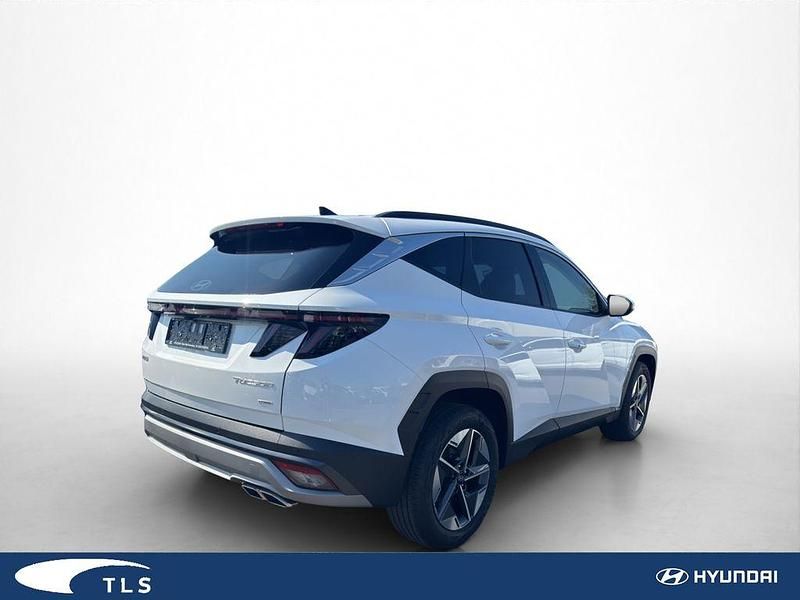 Neu Hyundai Tucson Trend 160 PS (117 kW) 2025 Serenity white SUV