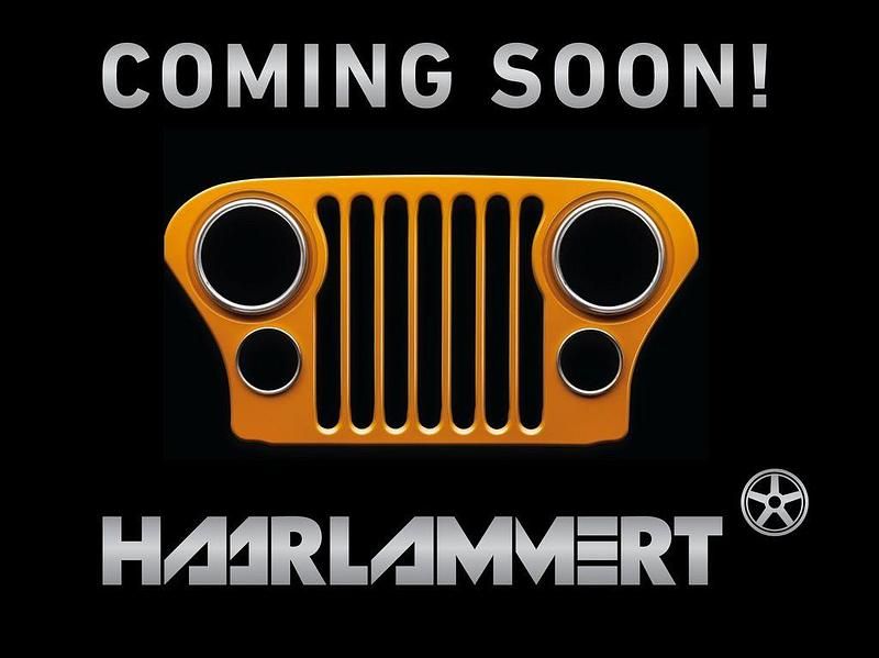 Schwarz Neu 2025 Jeep Wrangler Unlimited Sahara SUV | 61.990 € (Fairer Preis) - Bild 1/3