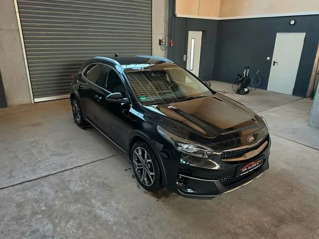 Gebraucht Kia XCeed 140 PS (102 kW) 2020 Schwarz SUV