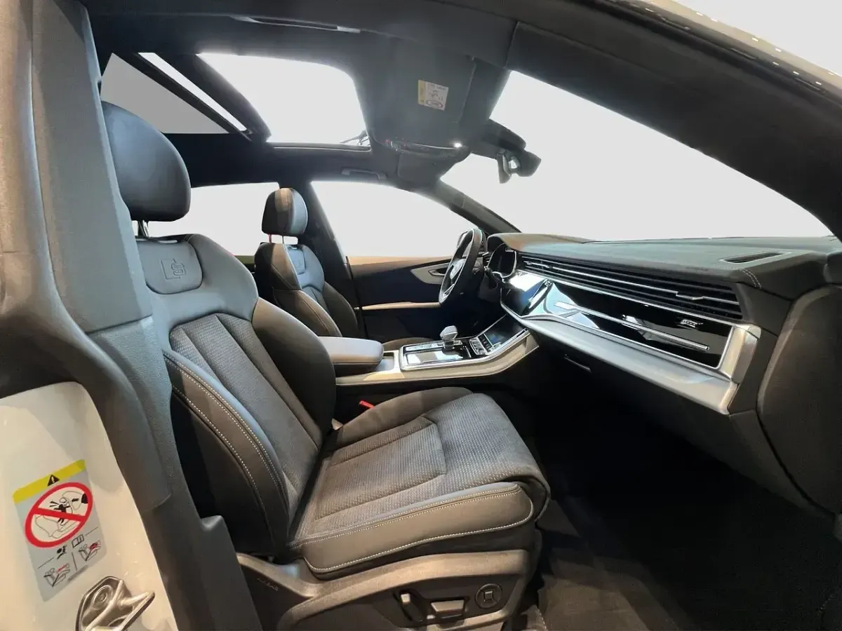 Neu Audi Q8 Design 340 PS (250 kW) 2026 Gletscherweiß metallic (metallic) SUV