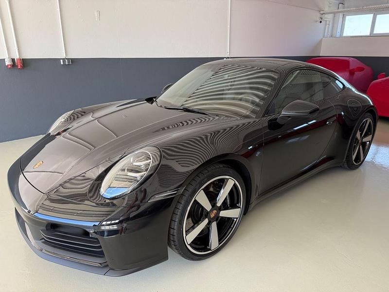 Neu Porsche 911 Carrera 480 PS (353 kW) 2025 Schwarz Coupé