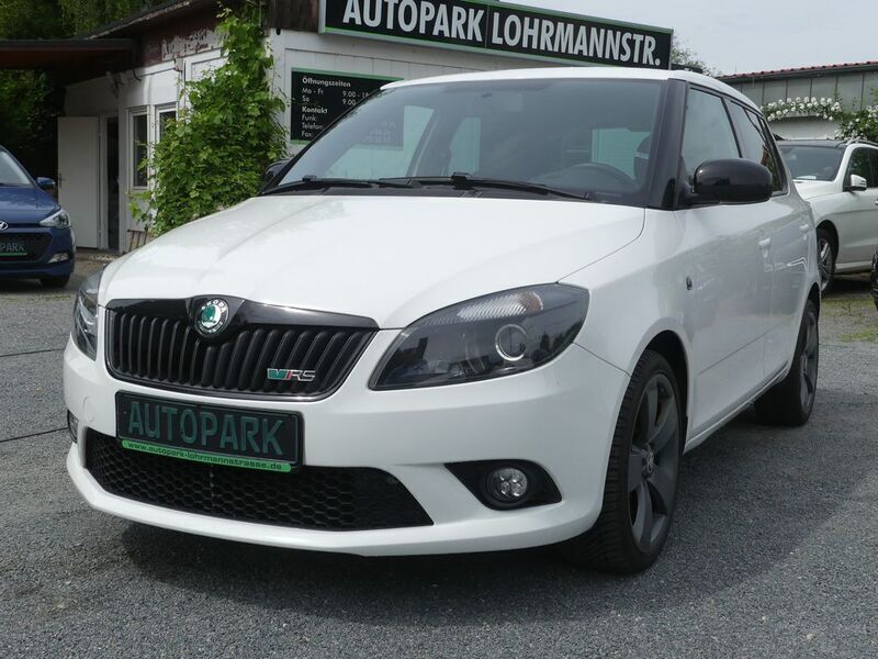 Weiß Gebraucht 2013 Skoda Fabia RS Kleinwagen | 8.500 € (Fairer Preis) - Bild 1/4