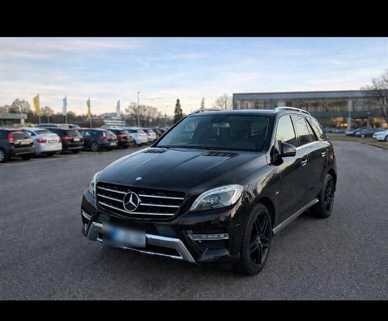Gebraucht Mercedes ML350 AMG line 258 PS (189 kW) 2012 SUV