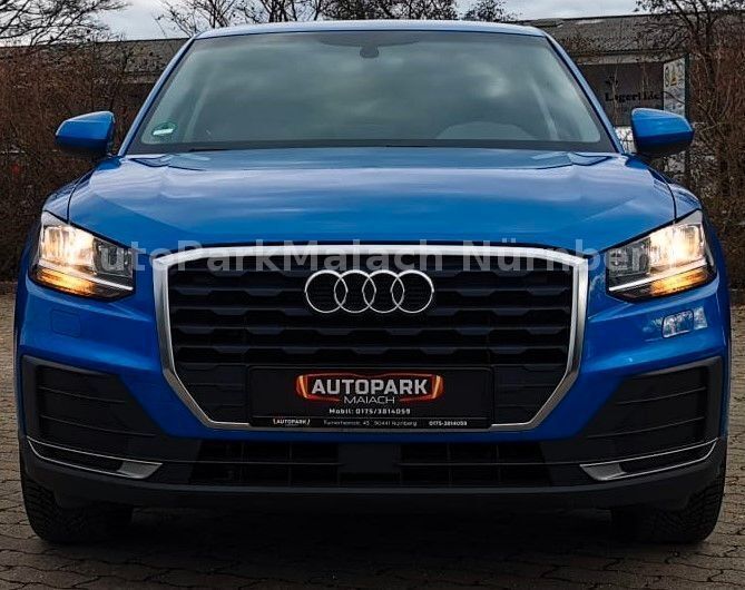 Gebraucht Audi Q2 116 PS (85 kW) 2017 Arablau kristalleffekt SUV