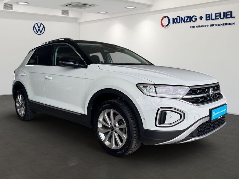 Gebraucht VW T-Roc Style 150 PS (110 kW) 2024 Weiß SUV