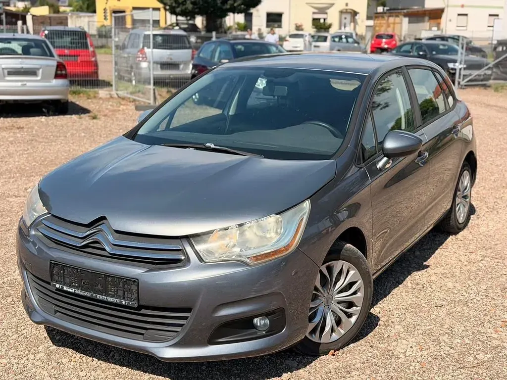 Gebraucht Citroën C4 Attraction 95 PS (69 kW) 2011 Grau Limousine