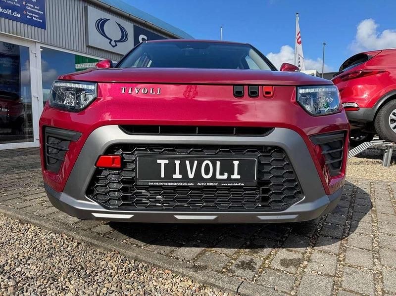 Neu Ssangyong (KGM) Tivoli 163 PS (119 kW) 2025 Cherry red metallic SUV