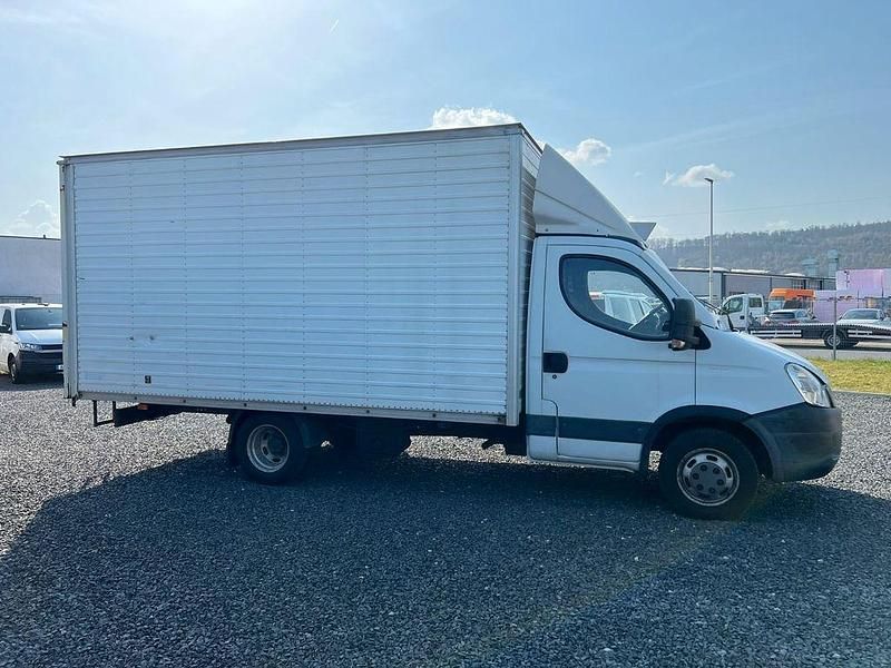 Gebraucht Iveco Daily 177 PS (130 kW) 2011 Weiß