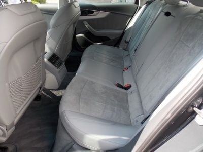 Gebraucht Audi A4 Design 150 PS (110 kW) 2015 Grau metallic Limousine