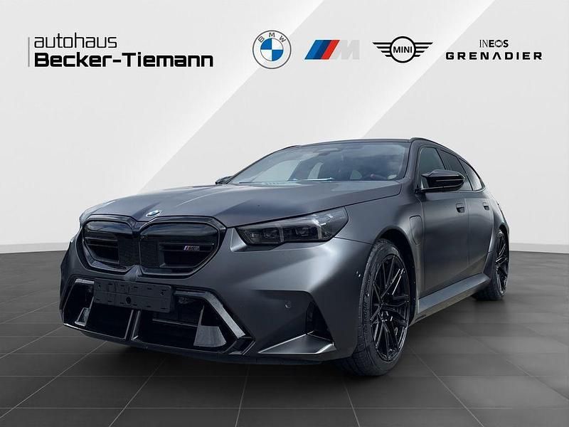 Grau Neu 2025 BMW M5 Sport Line Kombi | 141.900 € (Superpreis) - Bild 1/4