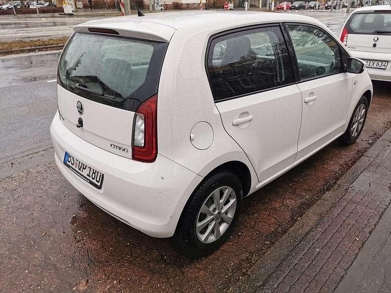 Gebraucht Skoda Citigo Style 60 PS (44 kW) 2019 Weiß Kleinwagen