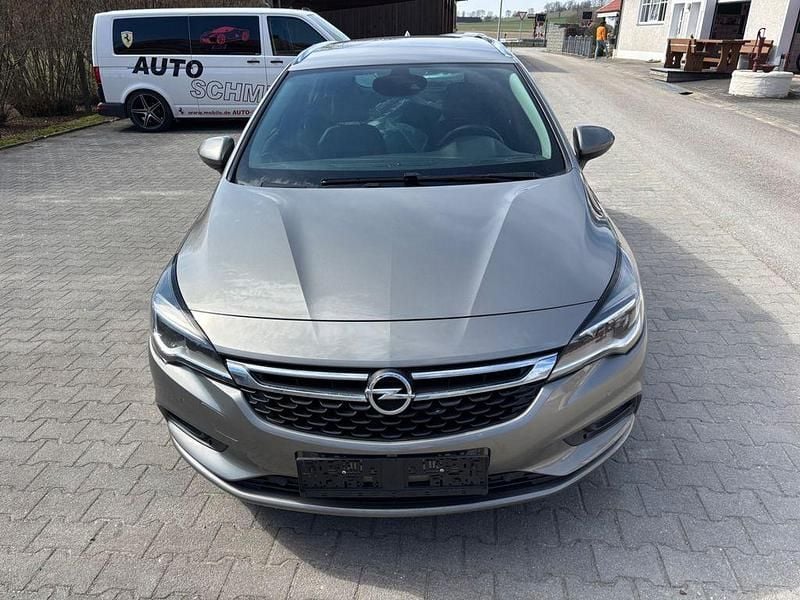 Gebraucht Opel Astra Innovation 136 PS (100 kW) 2017 Grau Kombi