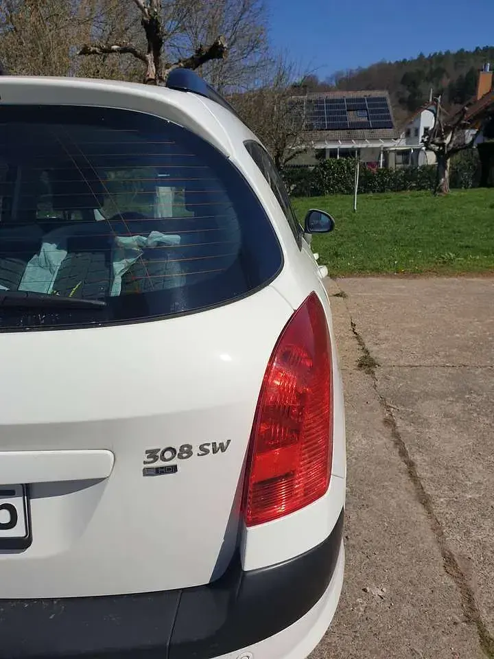 Gebraucht Peugeot 308 SW 111 PS (81 kW) 2012 Kombi