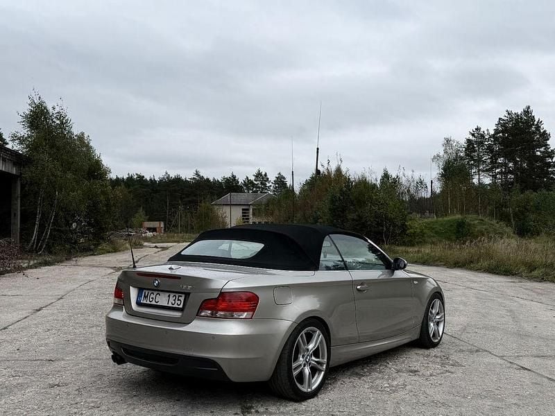 Gebraucht BMW 135 Cabriolet Performance 306 PS (225 kW) 2007 Beige Cabrio