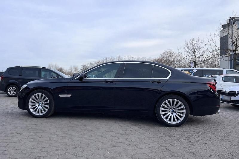 Gebraucht BMW 730 218 PS (160 kW) 2014 Schwarz Limousine