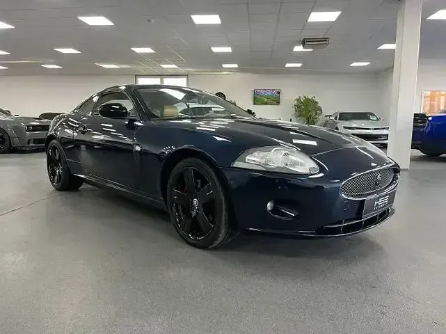 Second-hand Jaguar XK 298 CP (219 kW) 2009 Albastru Coupe