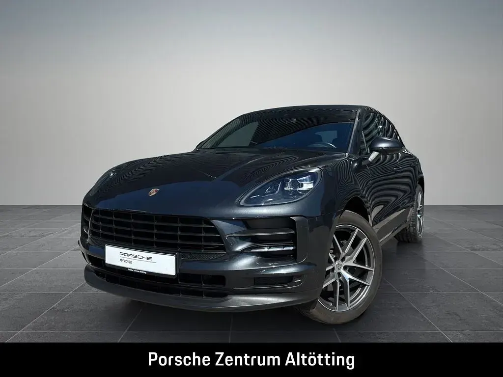 Gebraucht Porsche Macan 245 PS (180 kW) 2019 Grau SUV