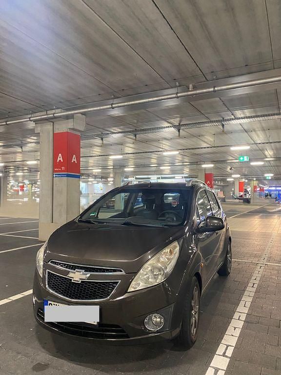 Gebraucht Chevrolet Spark LS 82 PS (60 kW) 2010 Braun Kleinwagen