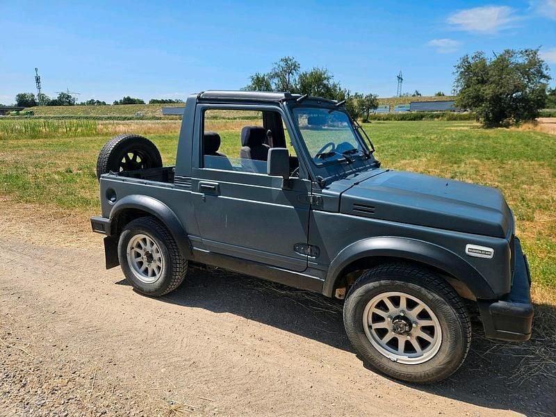 Gebraucht Suzuki Samurai 75 PS (55 kW) 1990 Grau SUV
