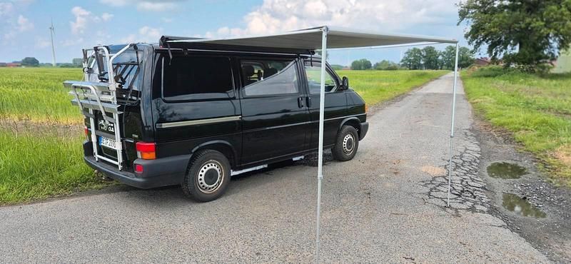 Schwarz Gebraucht 1999 VW T4 Van | 7.300 € (Etwas zu teuer) - Bild 1/4