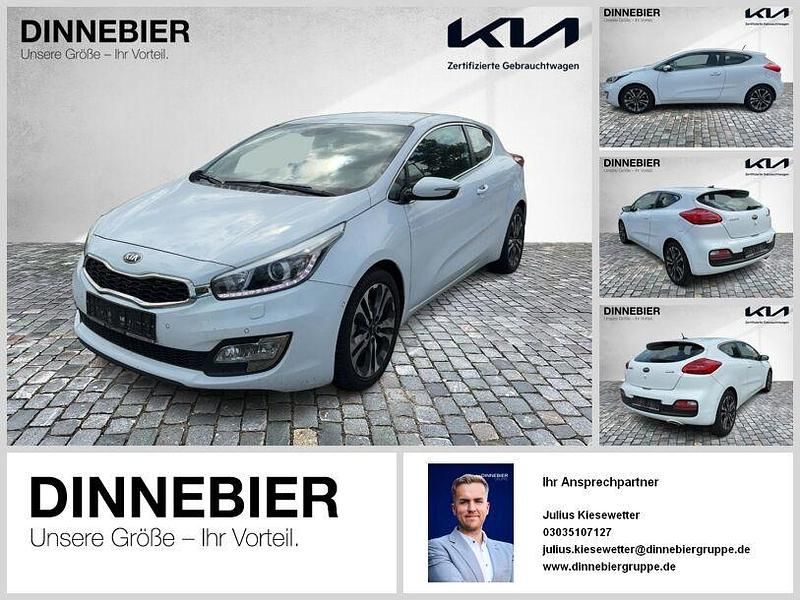 Weiß Gebraucht 2013 Kia ProCeed Spirit Kleinwagen | 9.680 € (Teuer) - Bild 1/3