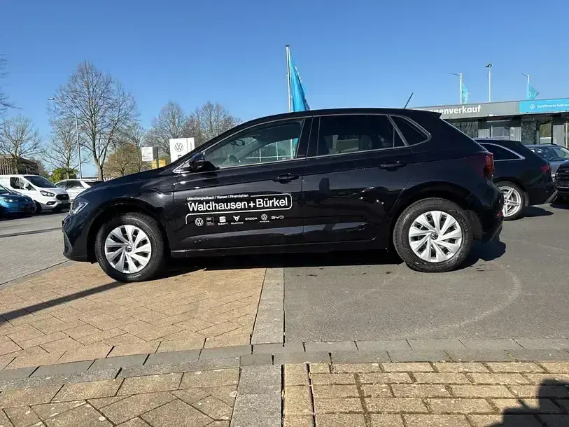 Gebraucht VW Polo Life 80 PS (58 kW) 2026 Schwarz Kleinwagen