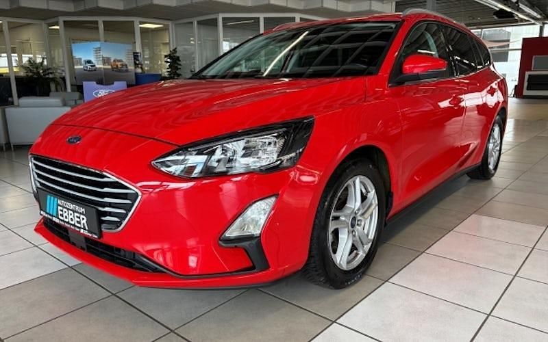Gebraucht Ford Focus Cool & Connect 120 PS (88 kW) 2020 Rot Kombi