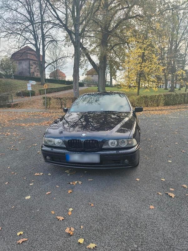 Gebraucht BMW 520 Basis 170 PS (125 kW) 2001 Schwarz Limousine