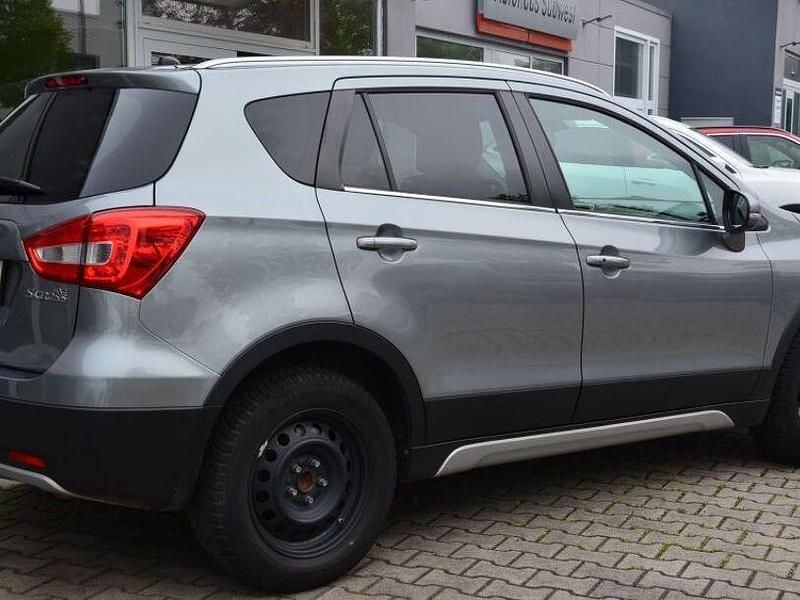 Gebraucht Suzuki SX4 S-Cross 103 PS (75 kW) 2018 Grau