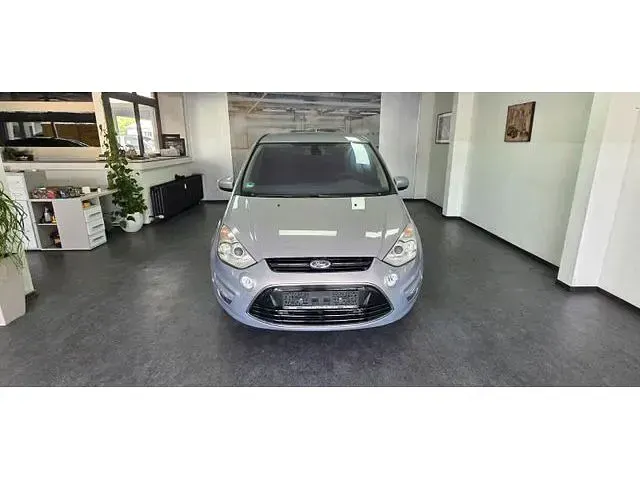 Gebraucht Ford S-MAX Titanium 163 PS (119 kW) 2010 Grau Van / Kleinbus