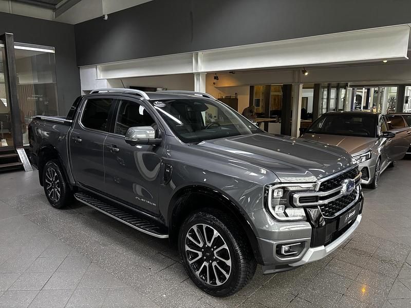 Gebraucht Ford Ranger 241 PS (177 kW) 2024 Grau metallic Pickup