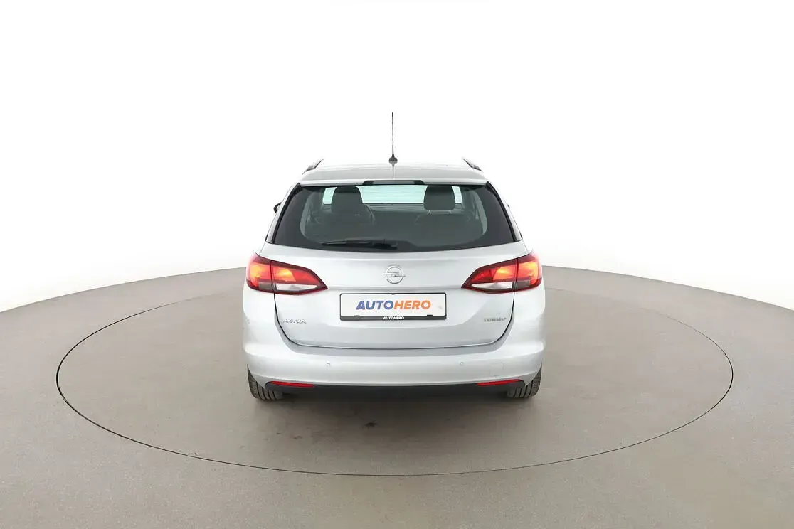 Gebraucht Opel Astra Edition 125 PS (91 kW) 2016 Grau Kombi