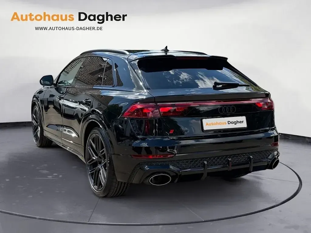 Gebraucht Audi RS Q8 Performance 640 PS (470 kW) 2024 Mythosschwarz SUV