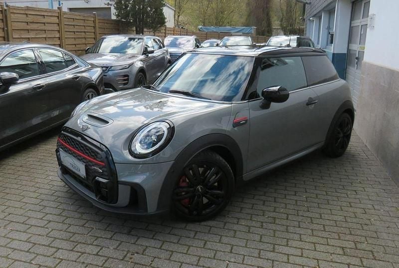 Gebraucht Mini John Cooper Works 231 PS (169 kW) 2022 Grau Kleinwagen