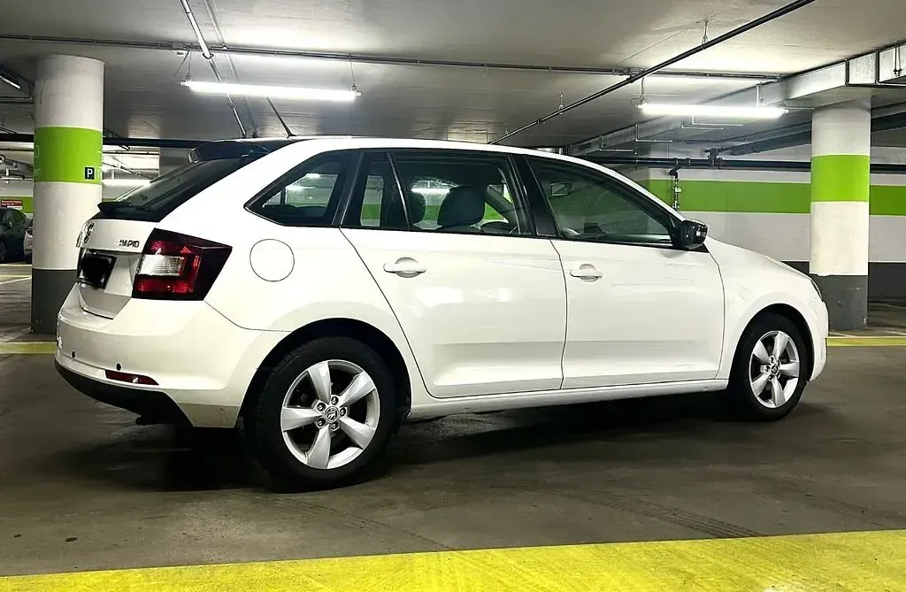 Gebraucht Skoda Rapid Active 110 PS (80 kW) 2018 Kleinwagen