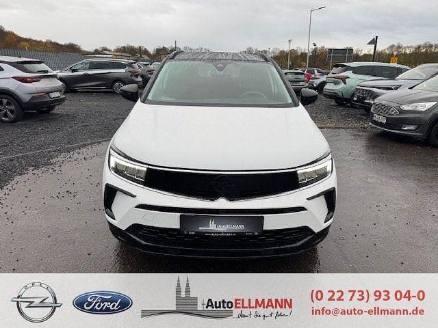 Jade weiß / dach schwarz Gebraucht 2024 Opel Grandland X GS Line SUV | 22.750 € (Guter Preis) - Bild 1/4