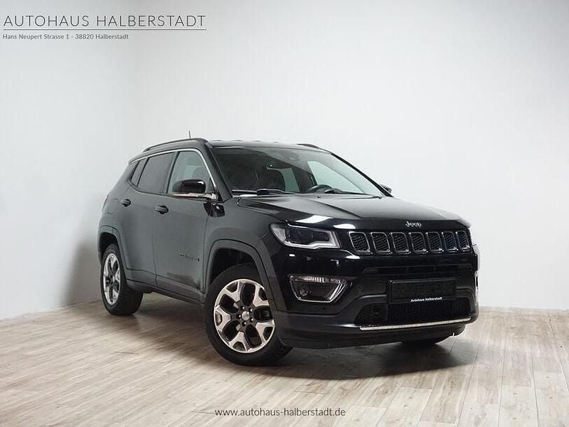 Gebraucht Jeep Compass Limited 170 PS (125 kW) 2019 Diamant black crysta (metallic) SUV