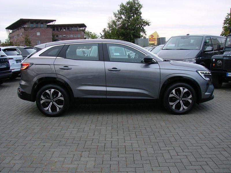 Second-hand Renault Austral Evolution 158 CP (116 kW) 2024 Gri SUV