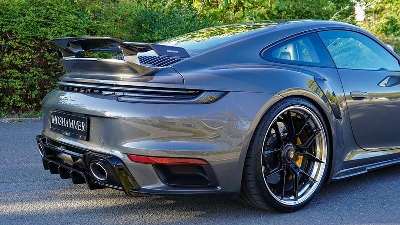 Grau Gebraucht 2023 Porsche 992 Coupé | 209.800 € (Superpreis) - Bild 1/4