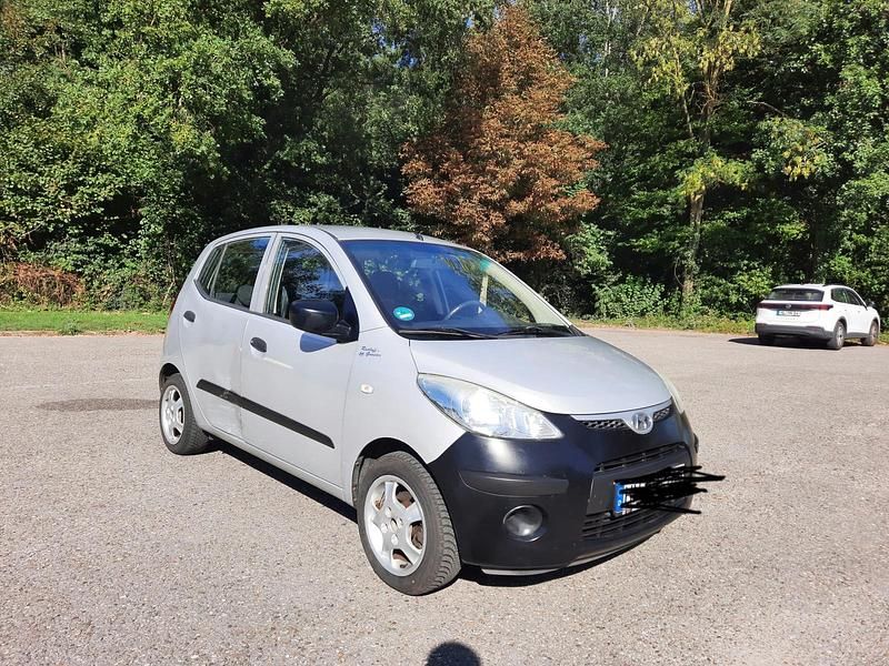 Silber Gebraucht 2008 Hyundai i10 Kleinwagen | 2.500 € - Bild 1/4