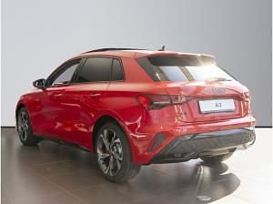 Neu Audi A3 S-Line 272 PS (200 kW) 2026 Rot (rot / progressivrot) Limousine