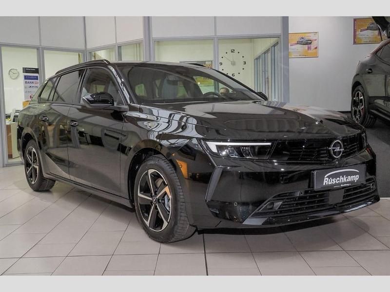 Neu Opel Astra Edition 145 PS (106 kW) 2026 Schwarz Kombi