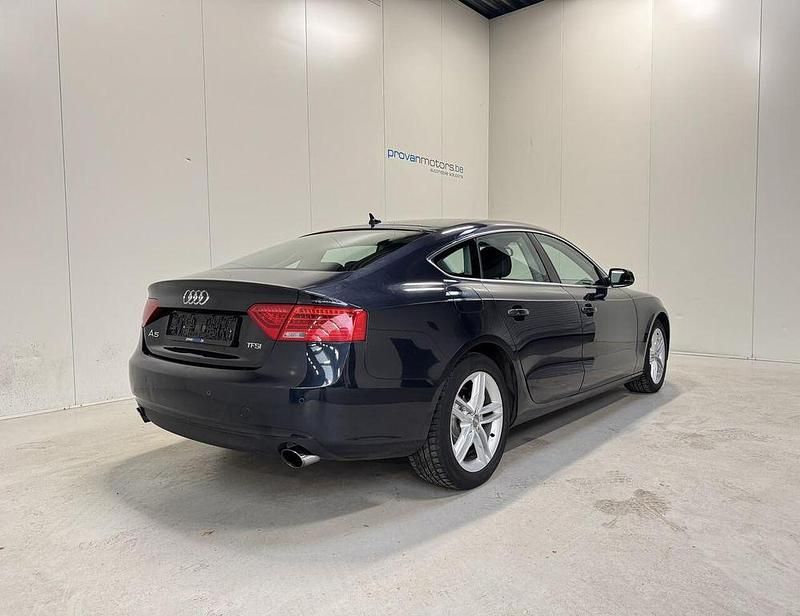 Gebraucht Audi A5 Sportback 177 PS (130 kW) 2015 Blau Kleinwagen