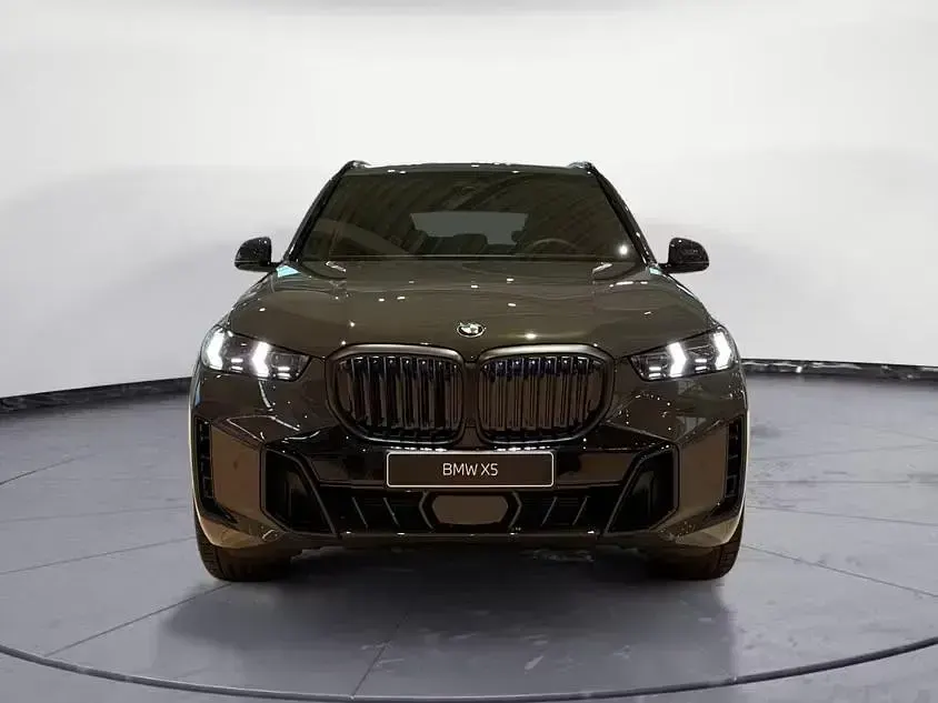 Używany BMW X5 M Sport 352 KM (258 kW) 2025 SUV
