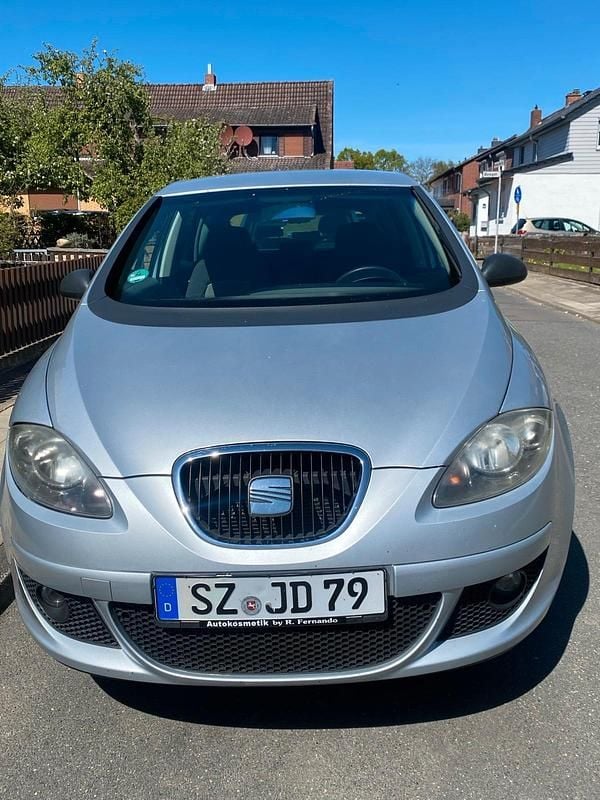 Second-hand Seat Altea 101 CP (74 kW) 2012 Argintiu Hatchback
