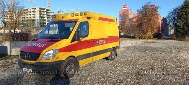 Gebraucht Mercedes Sprinter 163 PS (119 kW) 2010 Gelb Van